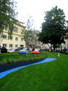 Blaue Wege markieren den Verlauf des Ottakringer Baches